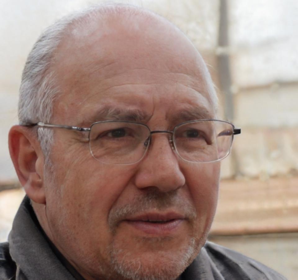 Callum Hendricks, Lead Financial Analyst